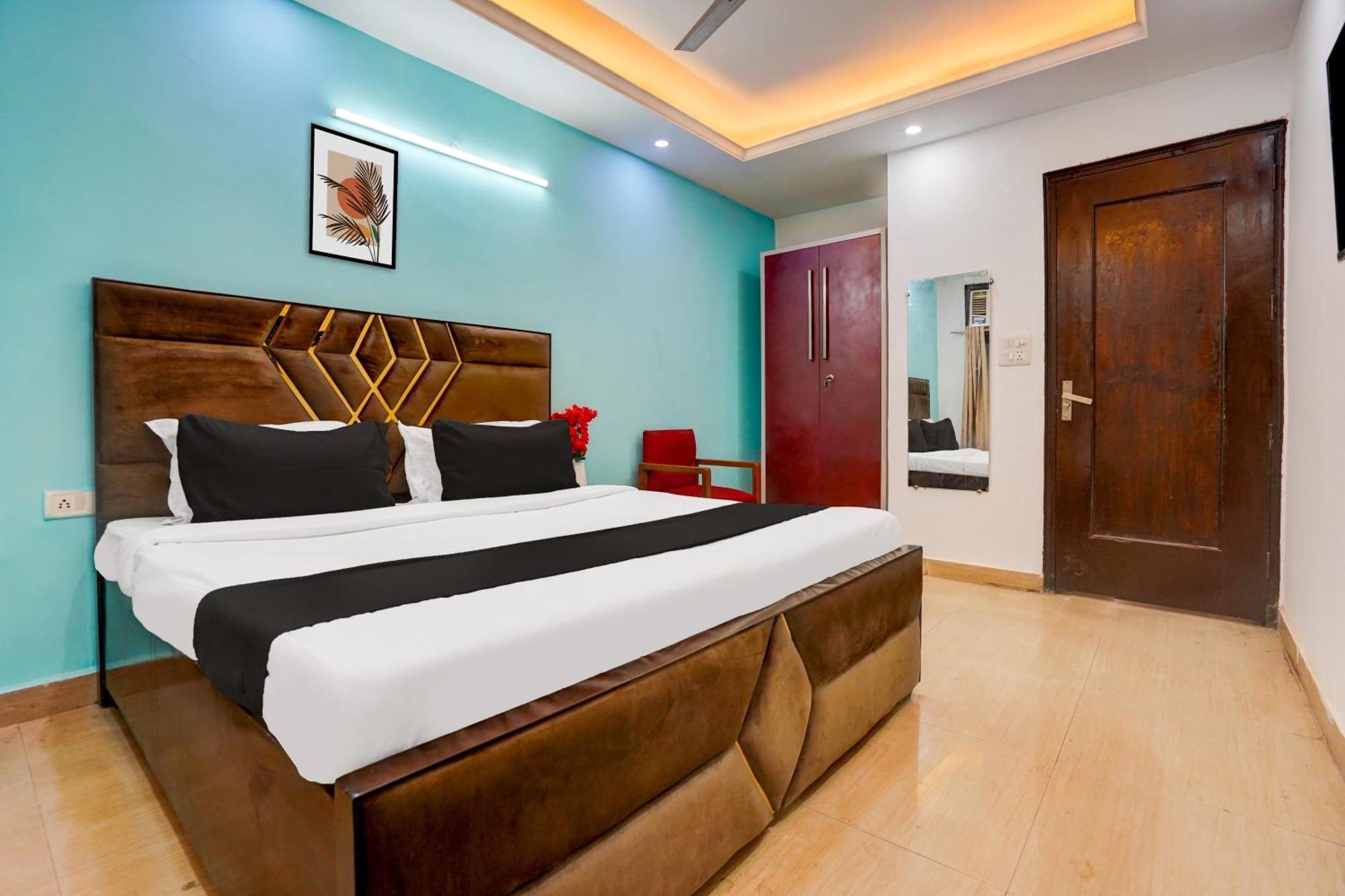 Hotel O Silver Key Kd Plaza Near Saket Metro Station New Delhi Eksteriør bilde