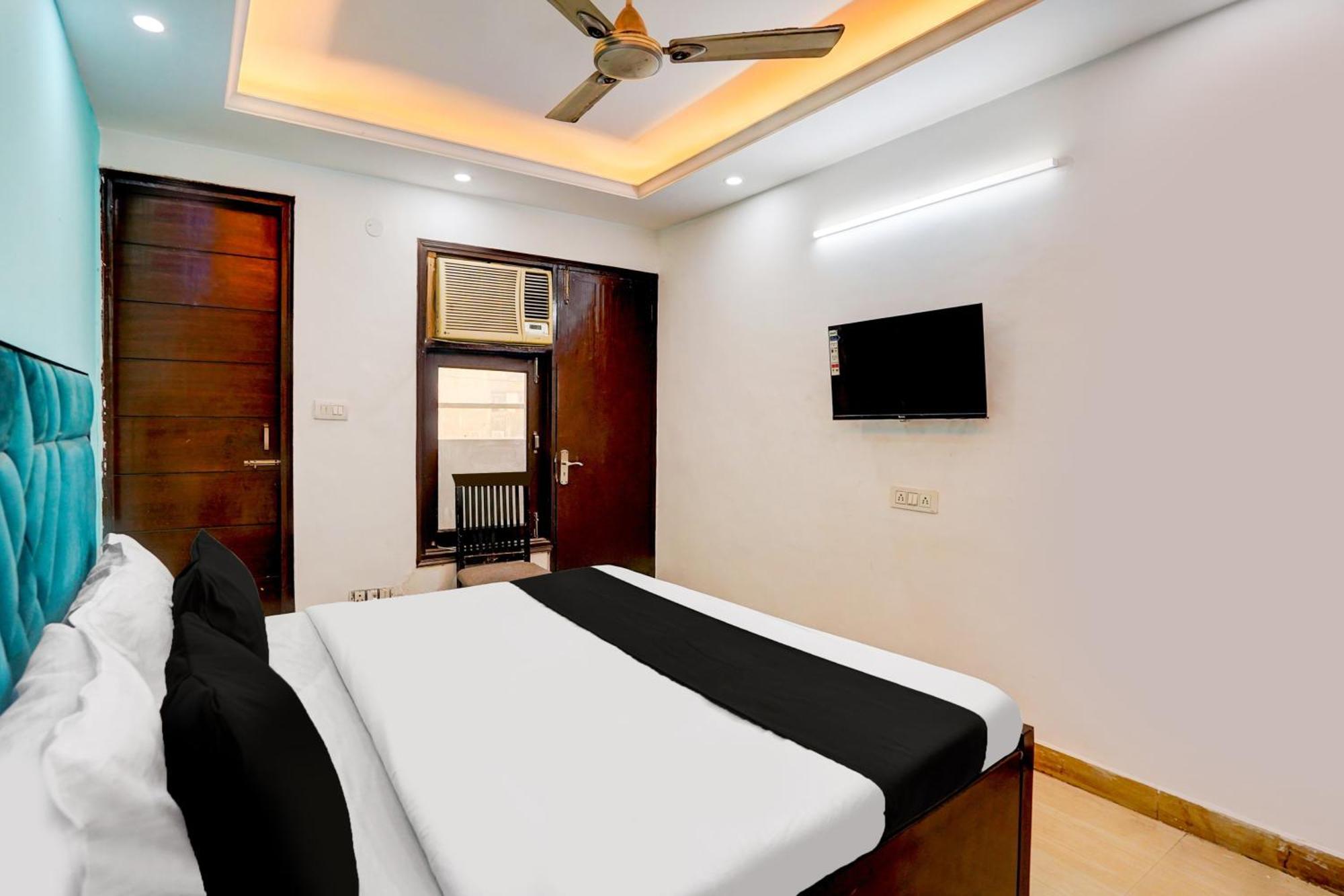 Hotel O Silver Key Kd Plaza Near Saket Metro Station New Delhi Eksteriør bilde