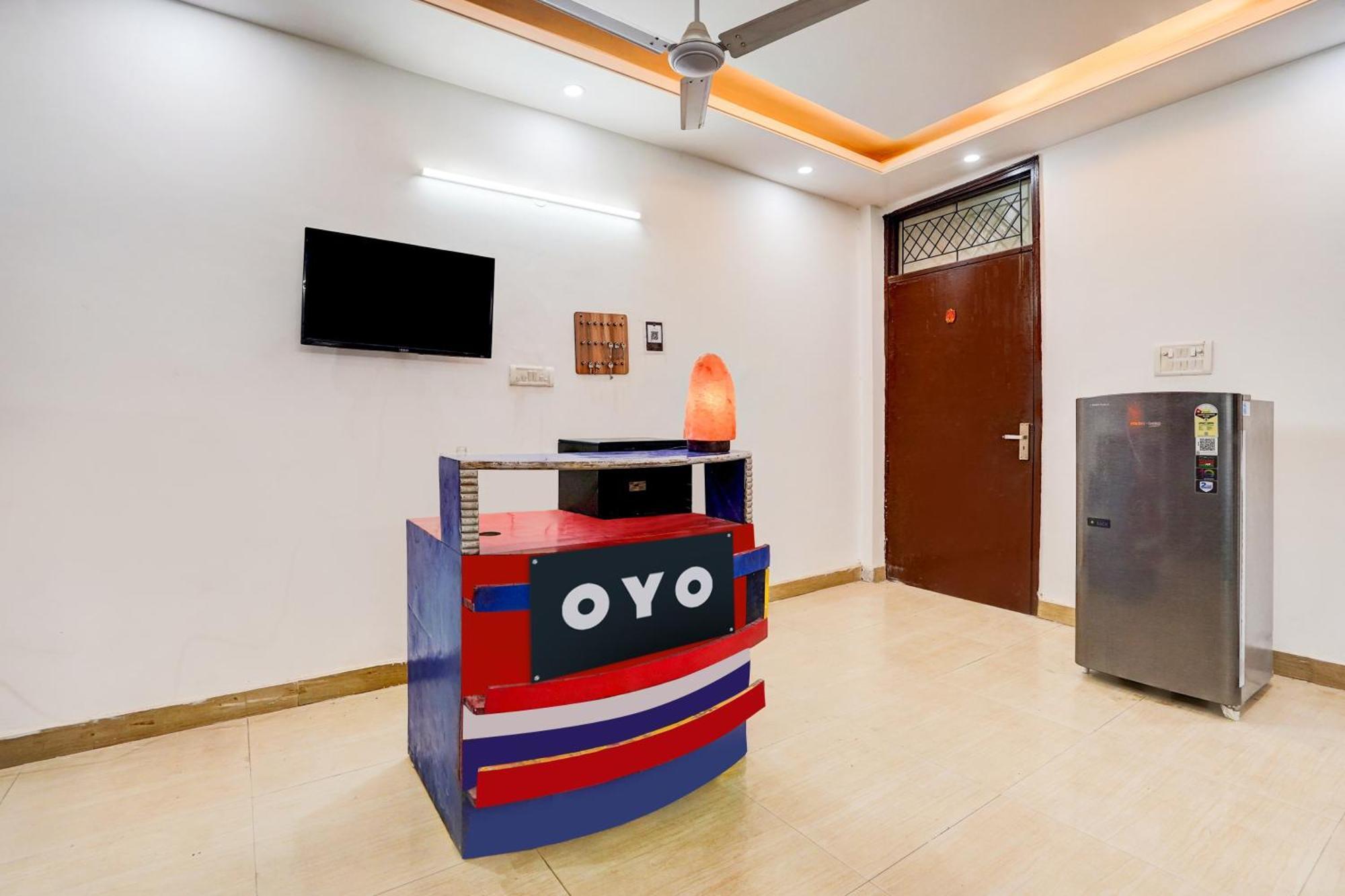 Hotel O Silver Key Kd Plaza Near Saket Metro Station New Delhi Eksteriør bilde